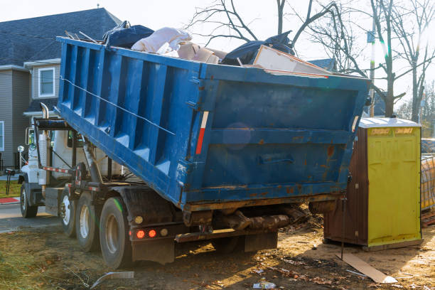 Best Yard Waste Removal  in Moline, IL